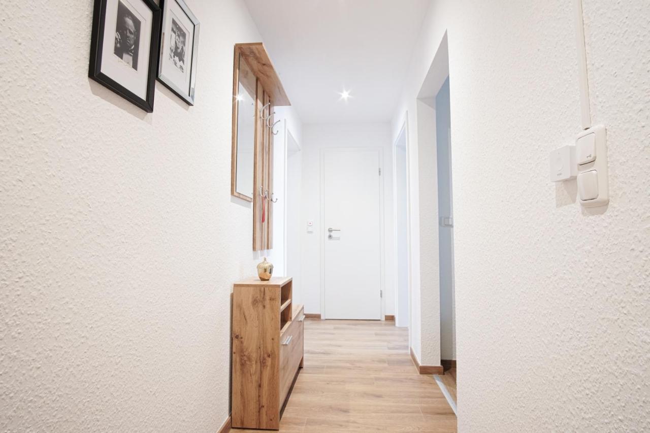 Apartment I Wi-Fi I Parkplatz I Balkon Essenfusion Extérieur photo